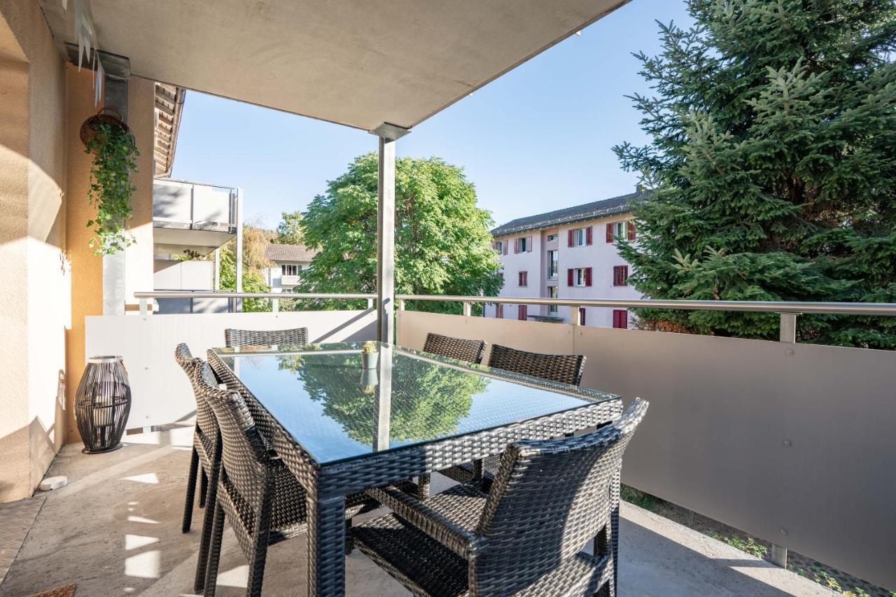 Moderne Wohnung Mit Parkplatz Ostermundigen Exterior photo